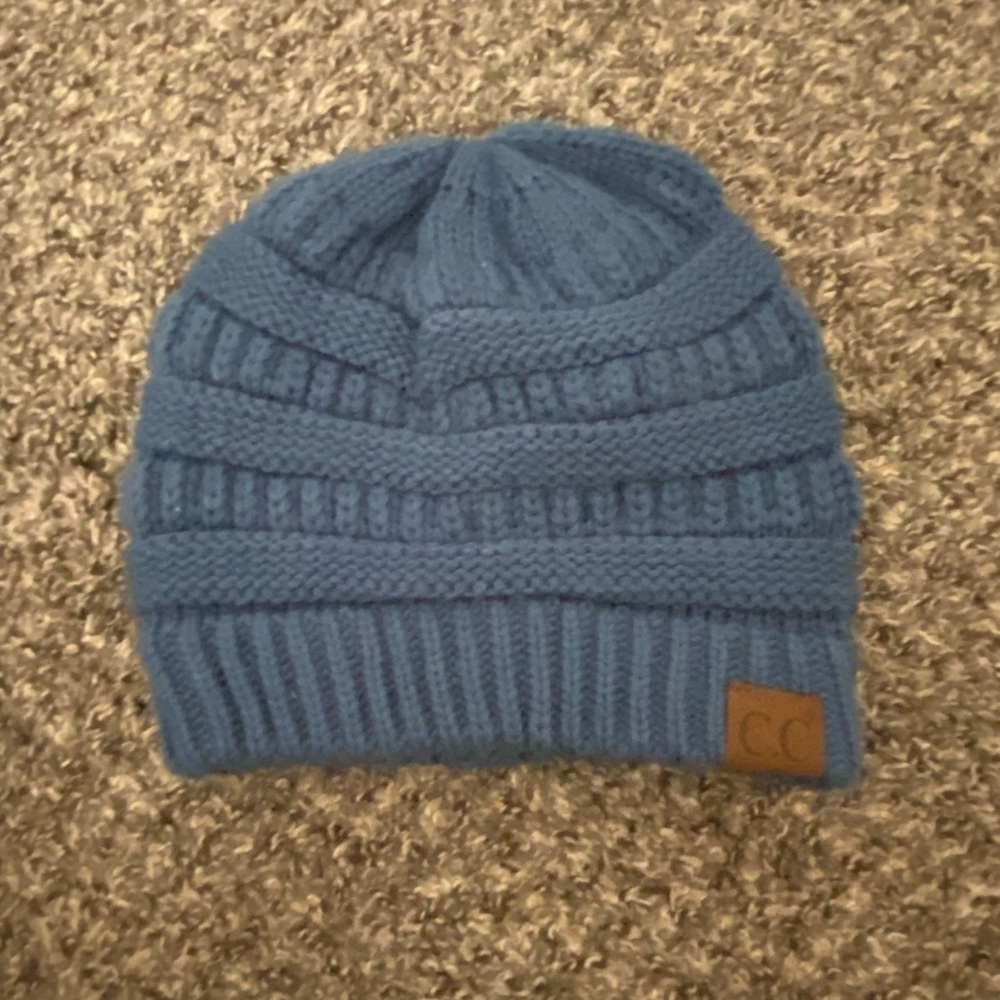CHANEL Kids Blue Knit Beanie